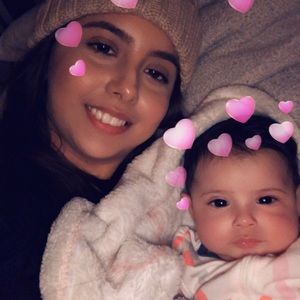 Meet your Posher, Andrea